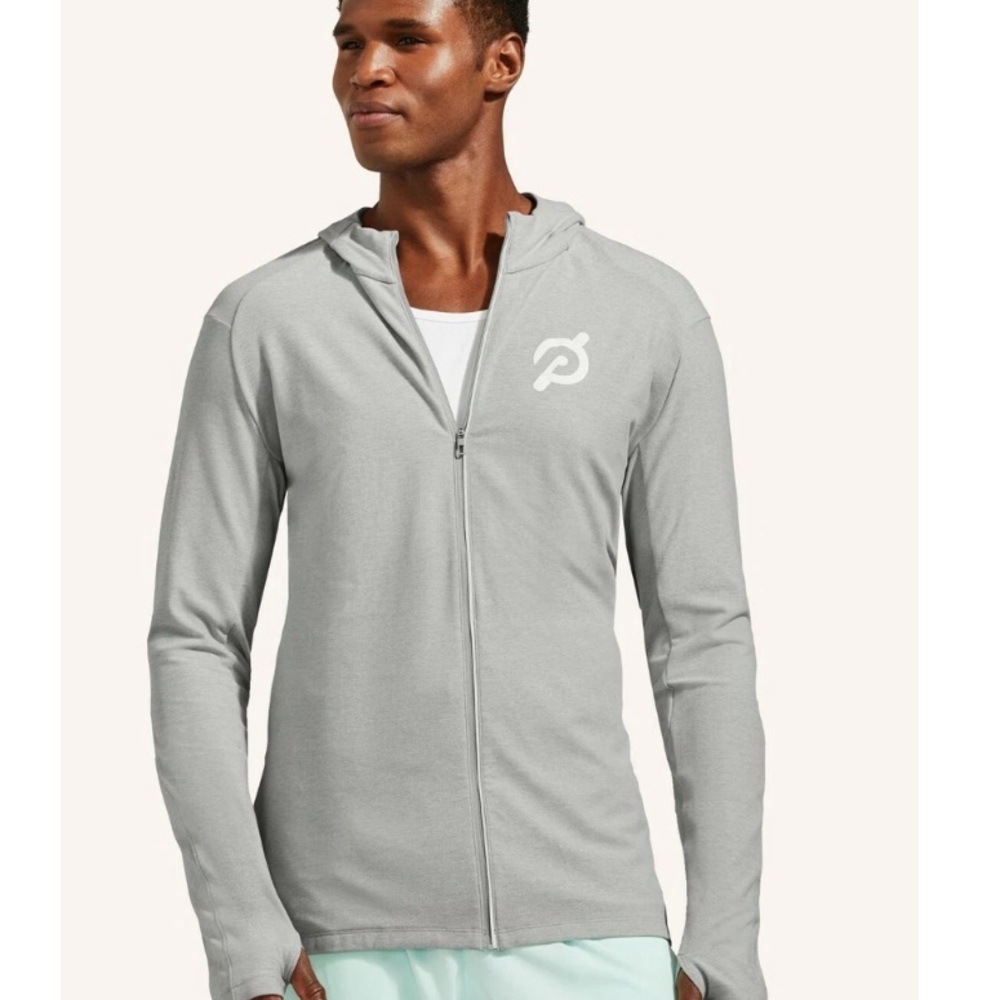 Peloton x lululemon Surge Men’s Light Gray Zip-Up Sweater Medium